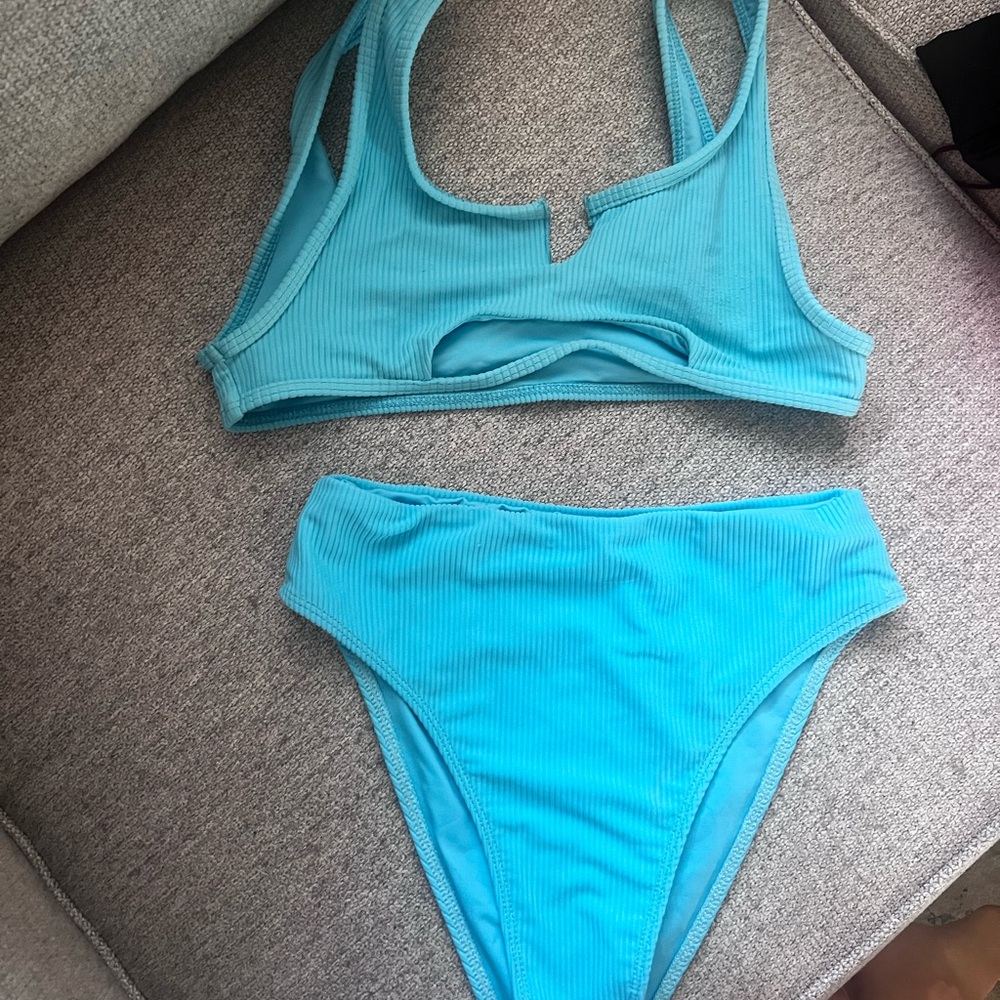 Frankie’s bikini!!